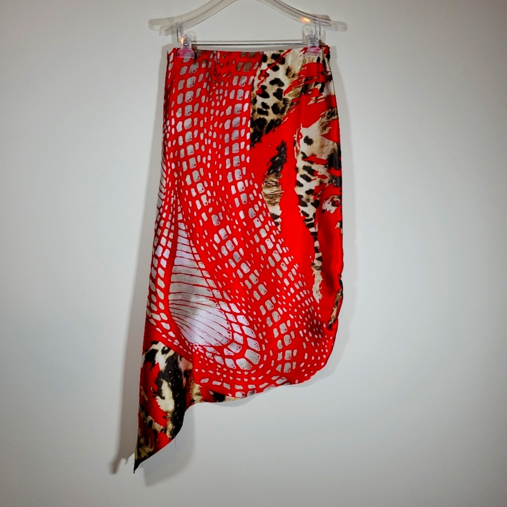 Women's De Sentino Collection Red Patterned Silk Skirt, Size 6